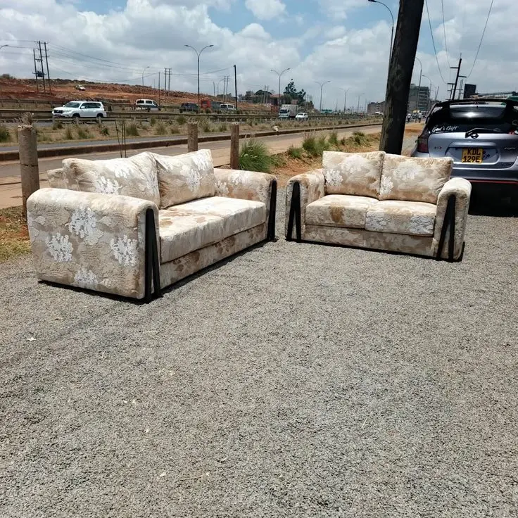 Chicago Sofa
